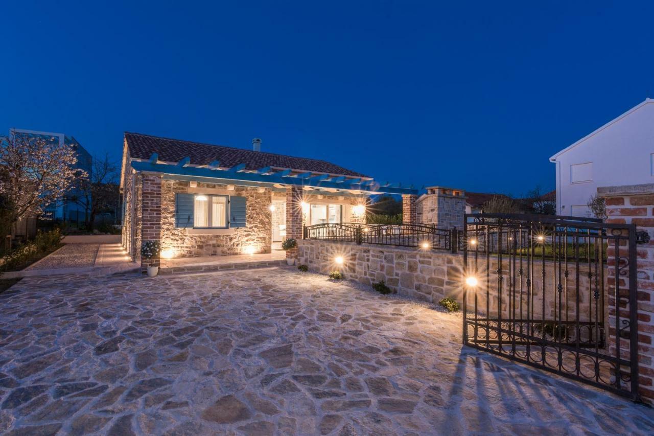 Villa Delozija Sukošan Exterior foto