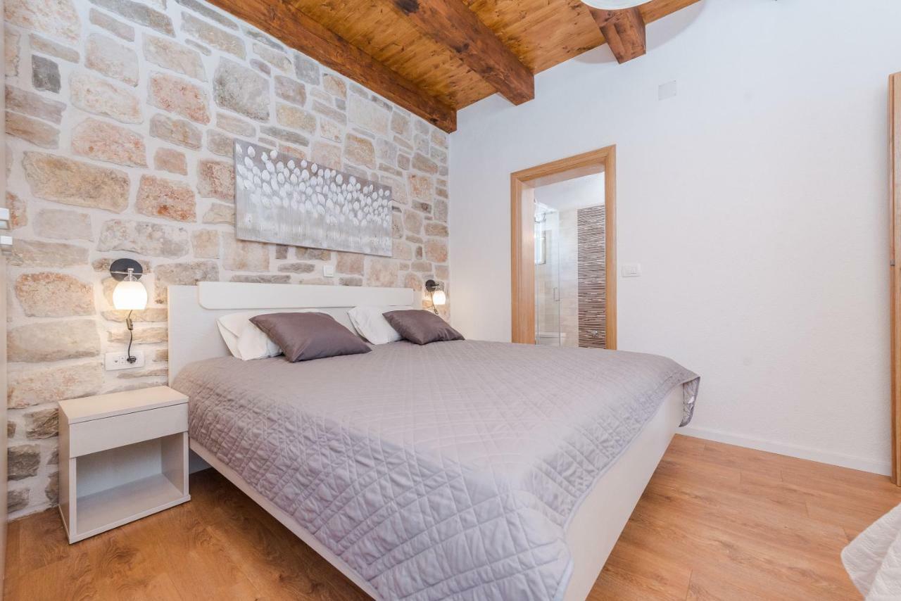 Villa Delozija Sukošan Exterior foto