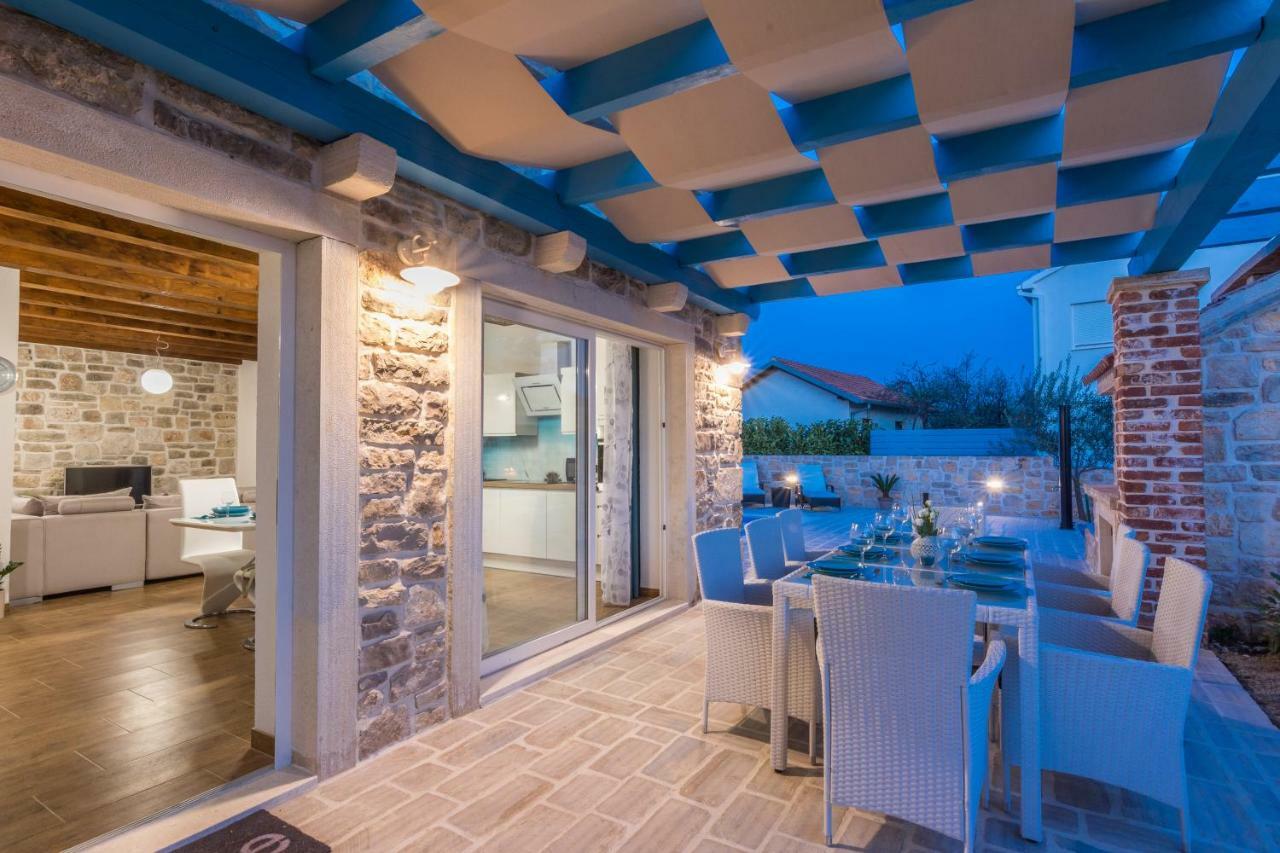 Villa Delozija Sukošan Exterior foto